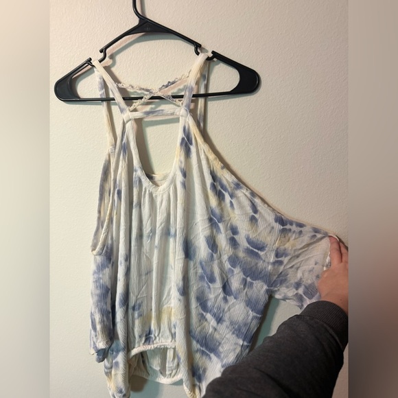 Hippie Laundry Cream and Blue Tie-Dye Top - Picture 2 of 6